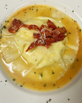 Rizzi's Italian Restaurant by null