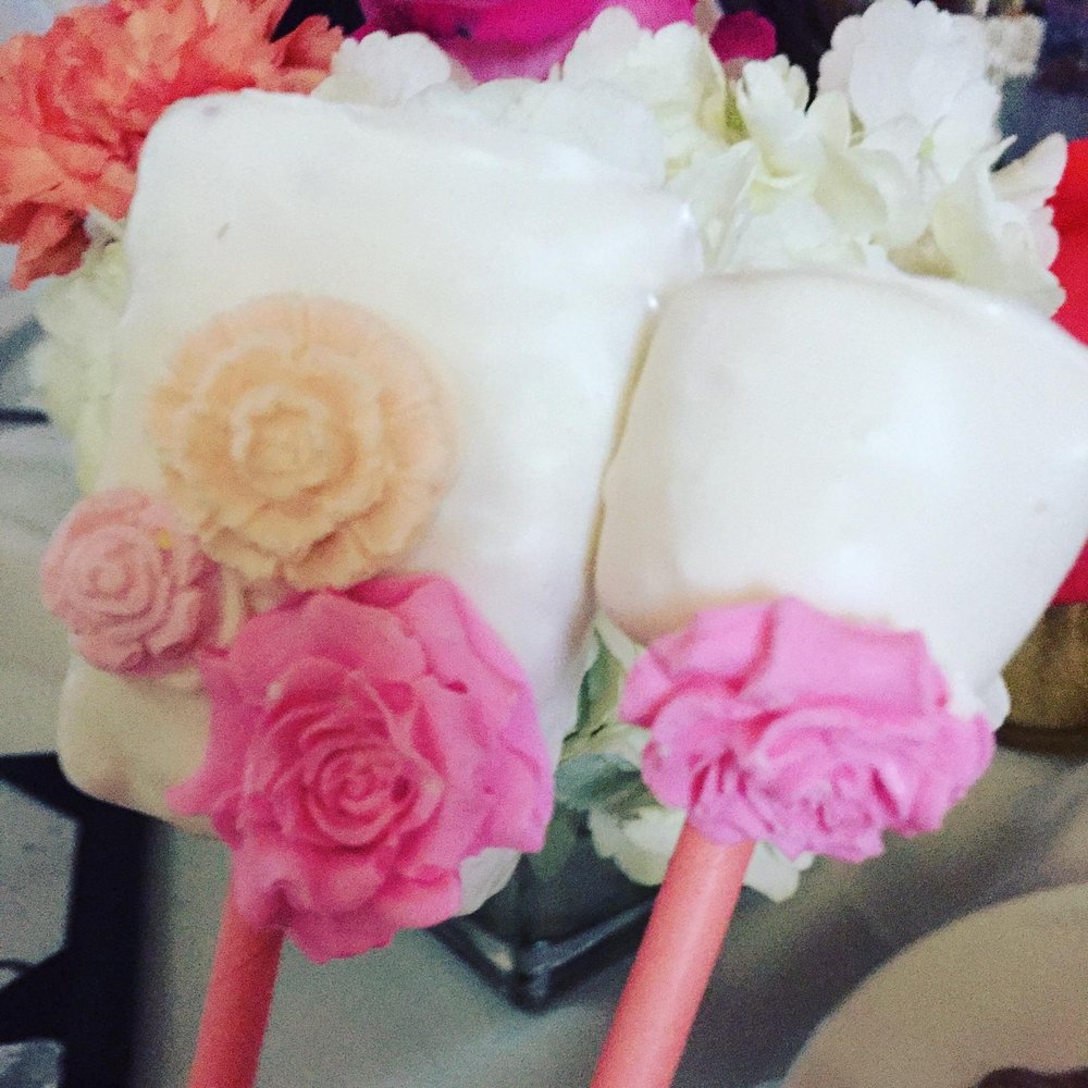 Dee Lee Designs - Wedding Planning Near Me