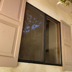 Reyes Cleaning Services - AFTER CLEAN N SHINE WITH SCREEN PLACED