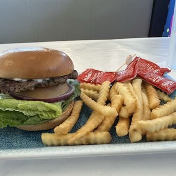 Maui Lobster King - Hamburger and fries - Seafood Near Me - Kihei, Hawaii Maui Lobster King - Hamburger and fries - Seafood Near Me - Kihei, Hawaii