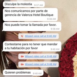 Esta conversación es con el cartel quien se hizo pasar por el hotel y tenían toda mi información que solo el hotel sabía..
