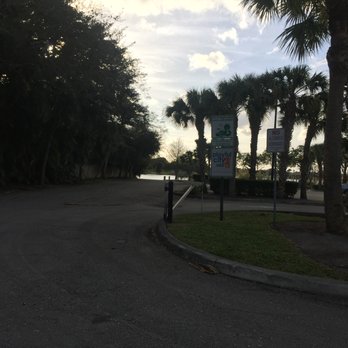 Lakeview Park - boat ramp - Playgrounds Near Me - Delray Beach, Florida