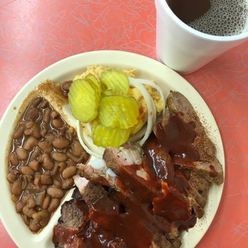 Smitty's Bar-B-Q - 3 meat plate with ribs, brisket, spicy sausage. Side of beans and potato salad. - Barbeque Near Me - Brownwood, Texas