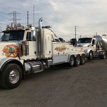 Jan's Towing - Heavy duty towing - Jans Towing - Towing Near Me - Glendora, California