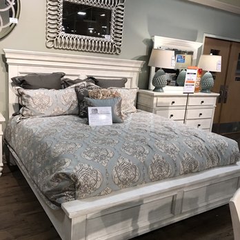 Ashley Store - Furniture Stores Near Me - Houston, Texas