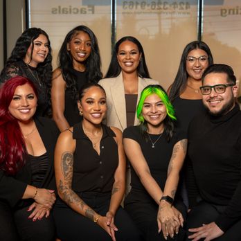 Brows By Alyssa - Alyssa and her team - Threading Services Near Me - Los Angeles, California