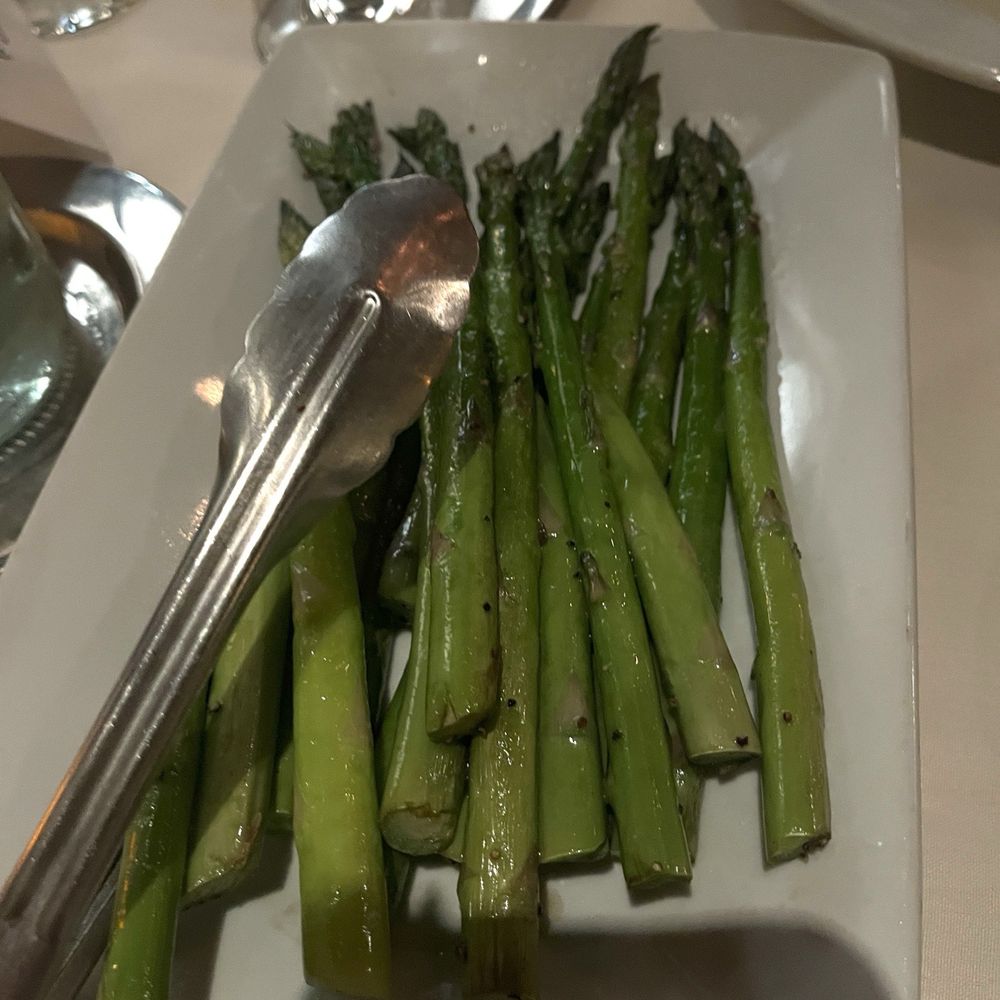 Roaring Fork - Asparagus - American Near Me - Austin, Texas Roaring Fork - Asparagus - American Near Me - Austin, Texas