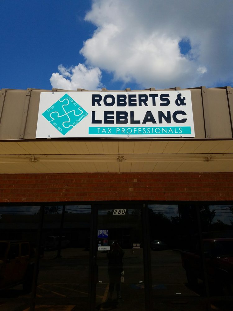 ROBERTS & LEBLANC TAX PROFESSIONALS 280 S Archie St, Vidor, Texas