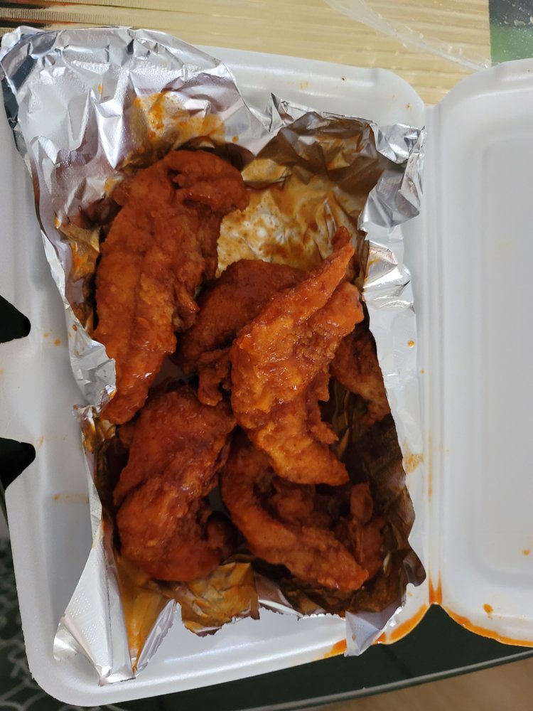 MIKES WINGS & SEAFOOD Updated September 2024 24 Photos & 35 Reviews