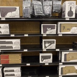 Sportsman's Warehouse - AR accessories