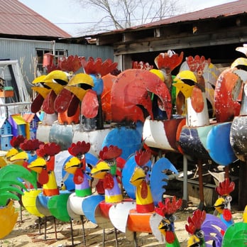 Cline's Country Antiques - Rooster Army? - Antiques Near Me - Mt Pleasant, North Carolina