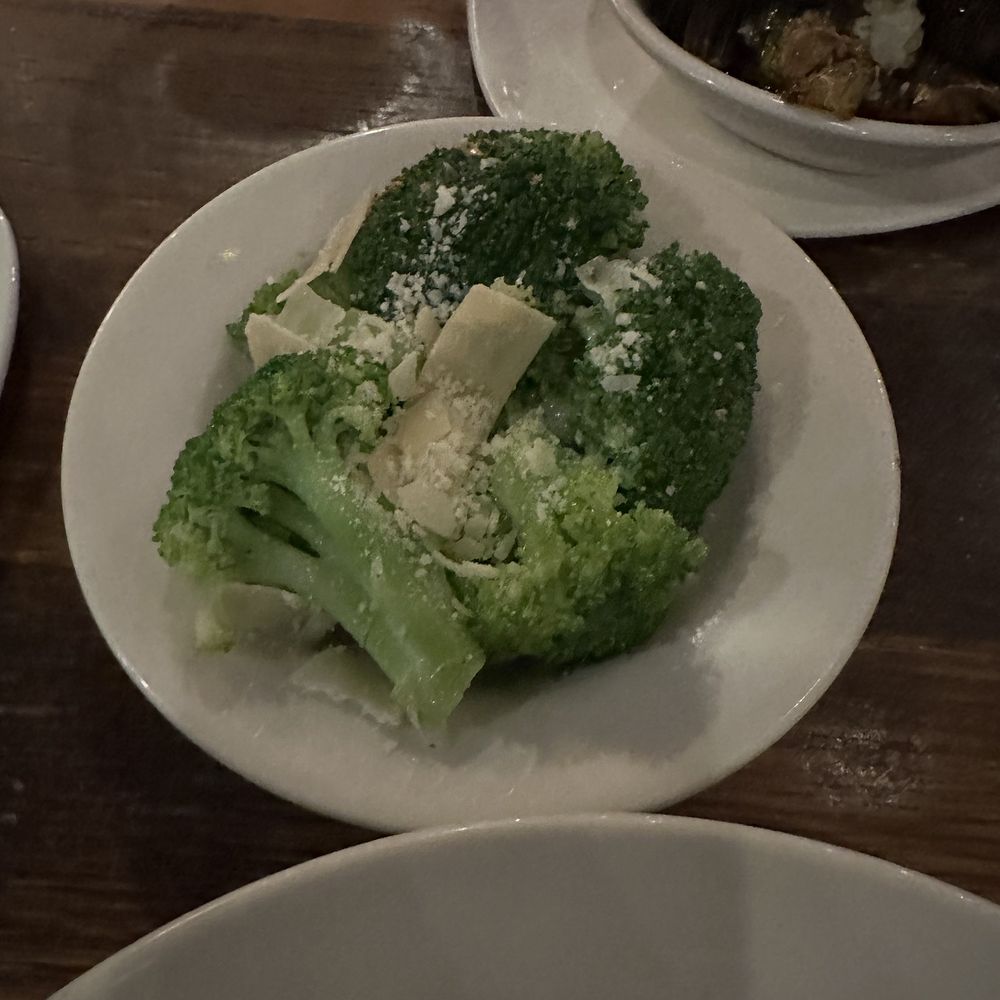 Bella Notte - Broccoli - Italian Near Me - Lexington, Kentucky Bella Notte - Broccoli - Italian Near Me - Lexington, Kentucky