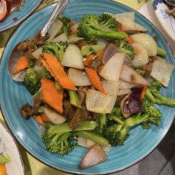 Golden Dragon - Beef and broccoli