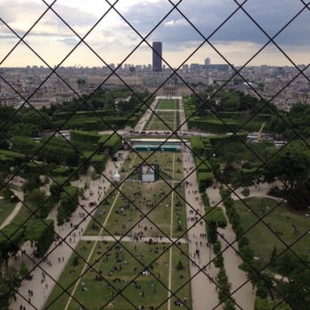 La Tour Eiffel - Champ de Mars! - Landmarks & Historical Buildings Near Me - Paris, 75