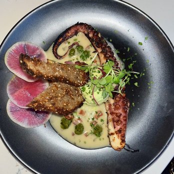 Honu Oceanside - Grilled Spanish Octopus - Seafood Near Me - Lahaina, Hawaii