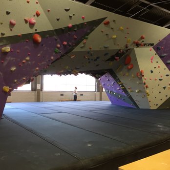ASCEND South Side - Rock Climbing Near Me - Pittsburgh, Pennsylvania ASCEND South Side - Rock Climbing Near Me - Pittsburgh, Pennsylvania