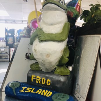 Frog Island Seafood - Mascot overseeing the dining area - Seafood Near Me - Camden, North Carolina Frog Island Seafood - Mascot overseeing the dining area - Seafood Near Me - Camden, North Carolina