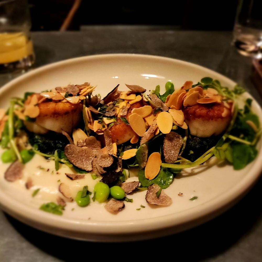 State Road - Pan Seared Scallops Island greens pancake, cauliflower purée, edamame, watercress, lemon vinaigrette, shaved almonds, black truffle - New American Near Me - West Tisbury, Massachusetts State Road - Pan Seared Scallops Island greens pancake, cauliflower purée, edamame, watercress, lemon vinaigrette, shaved almonds, black truffle - New American Near Me - West Tisbury, Massachusetts