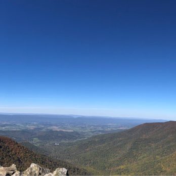 Hawksbill Trail - Upper Hawksbill Summit - Hiking Near Me - Luray, Virginia