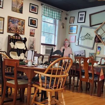 Crest Hill Tea Room - Tea Rooms Near Me - The Plains, Virginia Crest Hill Tea Room - Tea Rooms Near Me - The Plains, Virginia