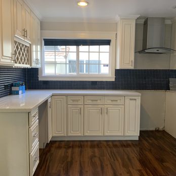 Bright House Cleaning Services - Kitchen - Home Cleaning Near Me Bright House Cleaning Services - Kitchen - Home Cleaning Near Me