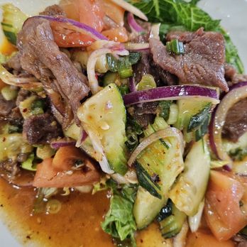Banana Thai kitchen - Beef Salad - Thai Near Me - Oklahoma City, Oklahoma Banana Thai kitchen - Beef Salad - Thai Near Me - Oklahoma City, Oklahoma