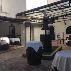 El Rodavi - El patio