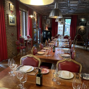 El Mercado - Main dining room - Bistros Near Me - Buenos Aires, C
