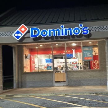 Domino's Pizza - the front of a restaurant - Pizza Near Me - Washington, North Carolina Domino's Pizza - the front of a restaurant - Pizza Near Me - Washington, North Carolina