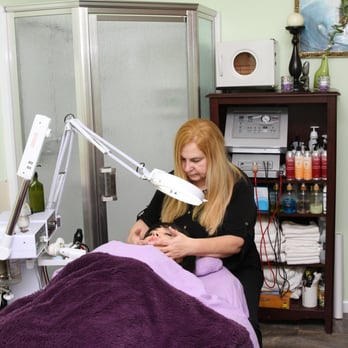 Mila's Spa - Facial Treatment - Skin Care Near Me - Brooklyn, New York