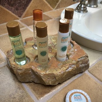 The Inn at Entrada - Bathroom products displayed beautifully. - Hotels Near Me - St. George, Utah The Inn at Entrada - Bathroom products displayed beautifully. - Hotels Near Me - St. George, Utah