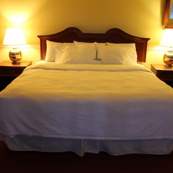 Colonial Motel & Spa - Hotels Near Me - Brattleboro, Vermont Colonial Motel & Spa - Hotels Near Me - Brattleboro, Vermont