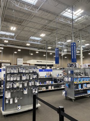 Best Buy by null