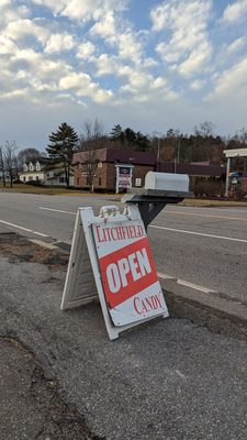 Litchfield Candy Company by null