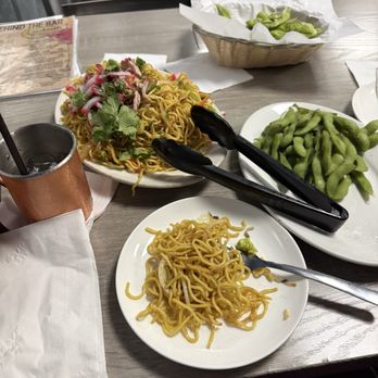 Side Street Inn - Edamame (soy Beans) and Yakisoba - Sports Bars Near Me - Honolulu, Hawaii Side Street Inn - Edamame (soy Beans) and Yakisoba - Sports Bars Near Me - Honolulu, Hawaii
