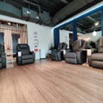 IVitality Bellevue - Compression area - Saunas Near Me - Bellevue, Washington IVitality Bellevue - Compression area - Saunas Near Me - Bellevue, Washington