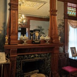 Shakespeare Chateau Inn Bed & Breakfast - More chateau