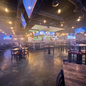 Big City Wings - By far the nastiest place I've ever experienced - Chicken Wings Near Me - Humble, Texas