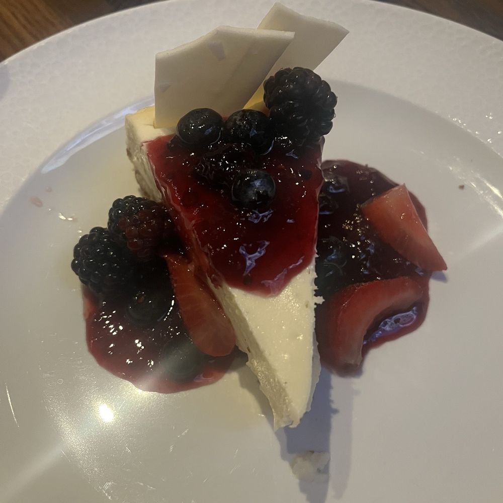 Haywire  - Vanilla bean cheesecake - New American Near Me - Houston, Texas