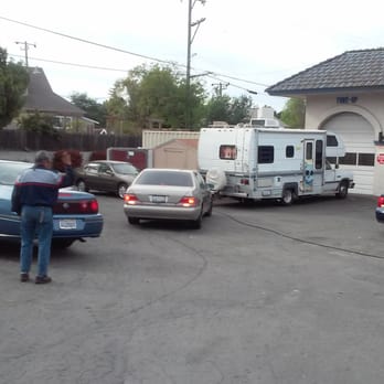 SpeeDee-Midas - The other customers that were being helped as well! seems like there were more than enough mechanics available to help me.. - Smog Check Stations Near Me - Vallejo, California