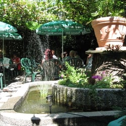 Per Sempre - Brunnen im Garten