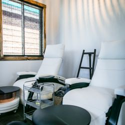 The Spa at Tiny Timbers - Zero-Gravity Chairs