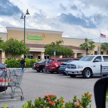WALMART NEIGHBORHOOD MARKET - Updated January 2026 - 15 Photos - 1100 S