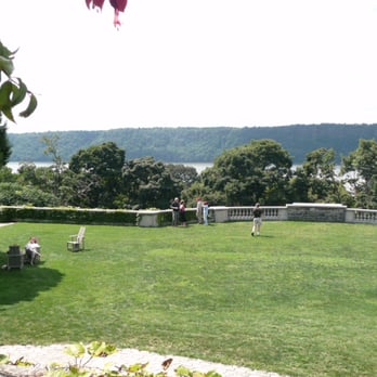 The Cafe at Wave Hill - Venues & Event Spaces Near Me - Bronx, New York The Cafe at Wave Hill - Venues & Event Spaces Near Me - Bronx, New York