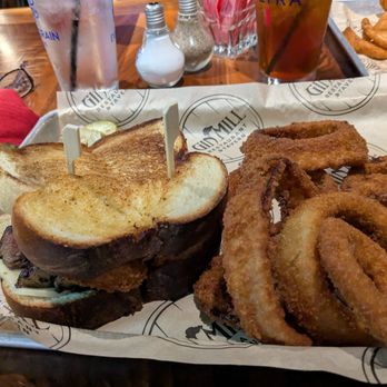 Lebanon Gin Mill - Brisket ends sandwich and onion rings - New American Near Me - Lebanon, Pennsylvania Lebanon Gin Mill - Brisket ends sandwich and onion rings - New American Near Me - Lebanon, Pennsylvania