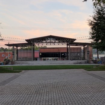 Community Commons - Community Commons Park, Wilkesboro - Music Venues Near Me - Wilkesboro, North Carolina Community Commons - Community Commons Park, Wilkesboro - Music Venues Near Me - Wilkesboro, North Carolina