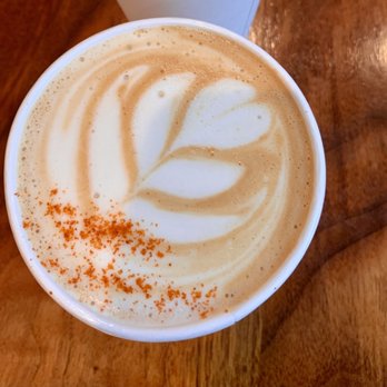Intelligentsia Coffee - Avena latte - Coffee & Tea Near Me - Chicago, Illinois
