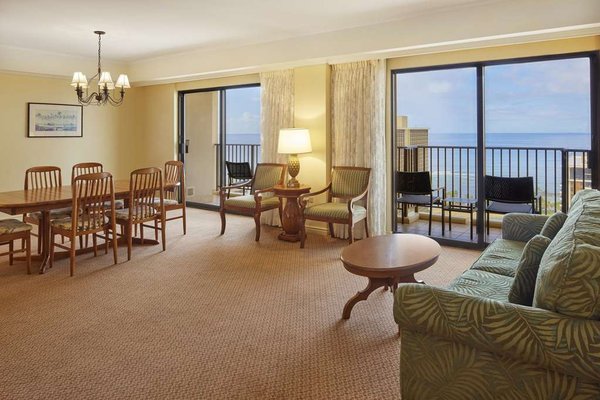 Hilton Hawaiian Village Waikiki Beach Resort by null