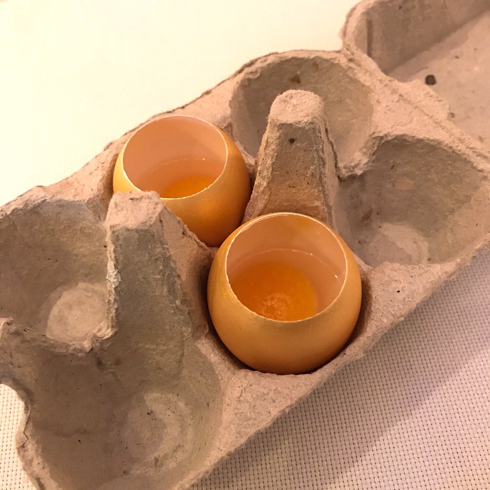 Jean-Yves Schillinger - Grand deception. Golden "eggs" featuring passion fruit yolks. - Restaurants Near Me - Colmar, 68