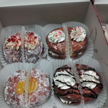 Superior Donuts - Mouth watering filled cronuts.  So many flavors! These will hit your sweet tooth spot!! - Donuts Near Me - Bellflower, California